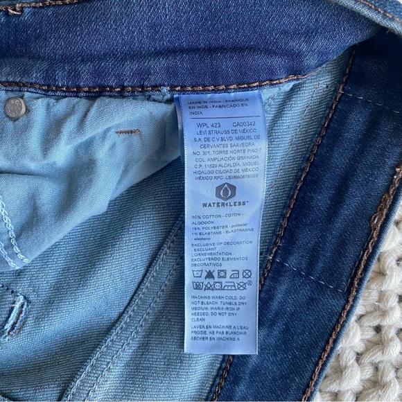 Men’s signature Levi Strauss regular taper jeans W32 L30 - Picture 4 of 7